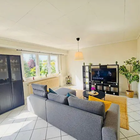 Chic Urban 2br With Parking- Bel4